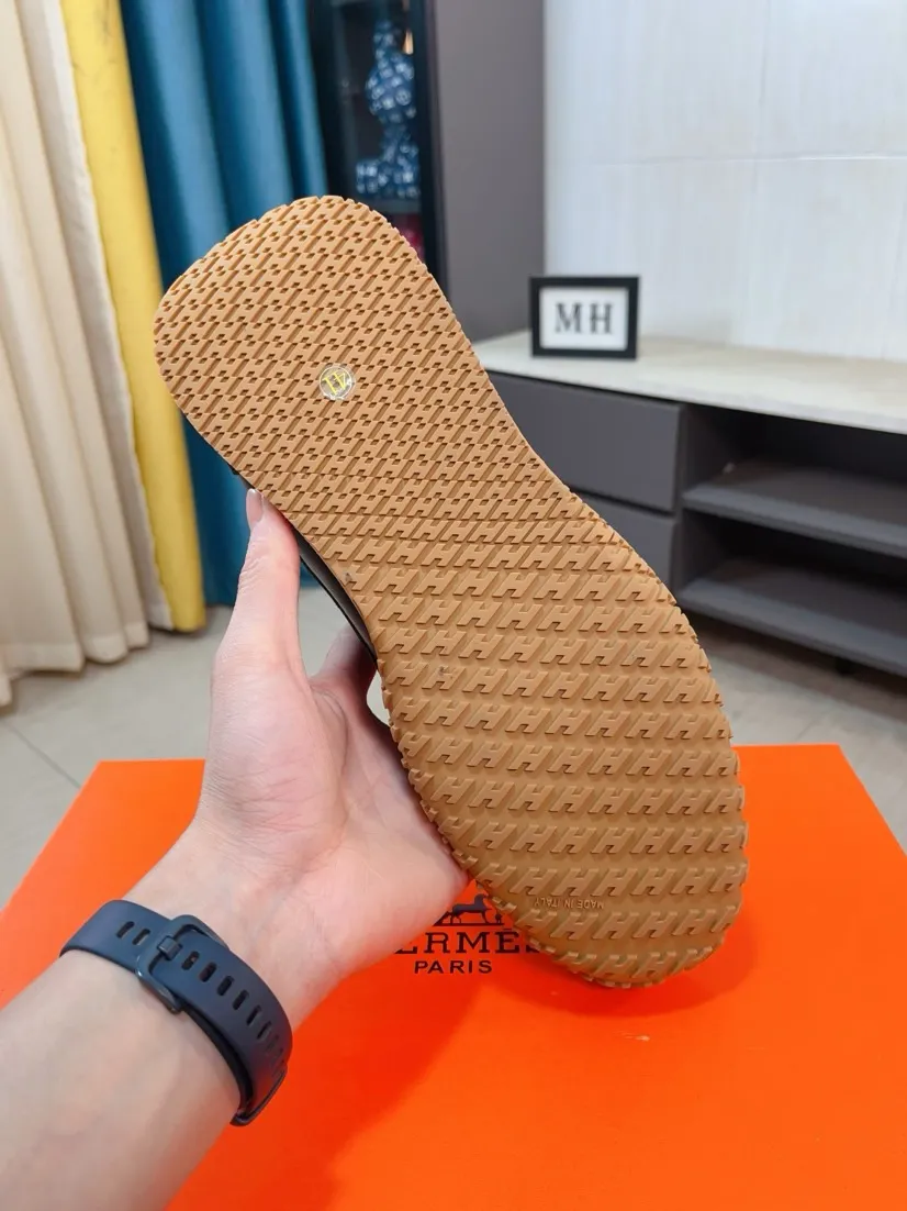 Men's shoes 💰480🌸🌸[HERMES] Hermès sneakers, the upper is made of calfskin and suede, imported materials, full of texture, the lightweight sole is decorated with contrasting patterns, creating a versatile fashion style. Size: 38-44, 45 customized